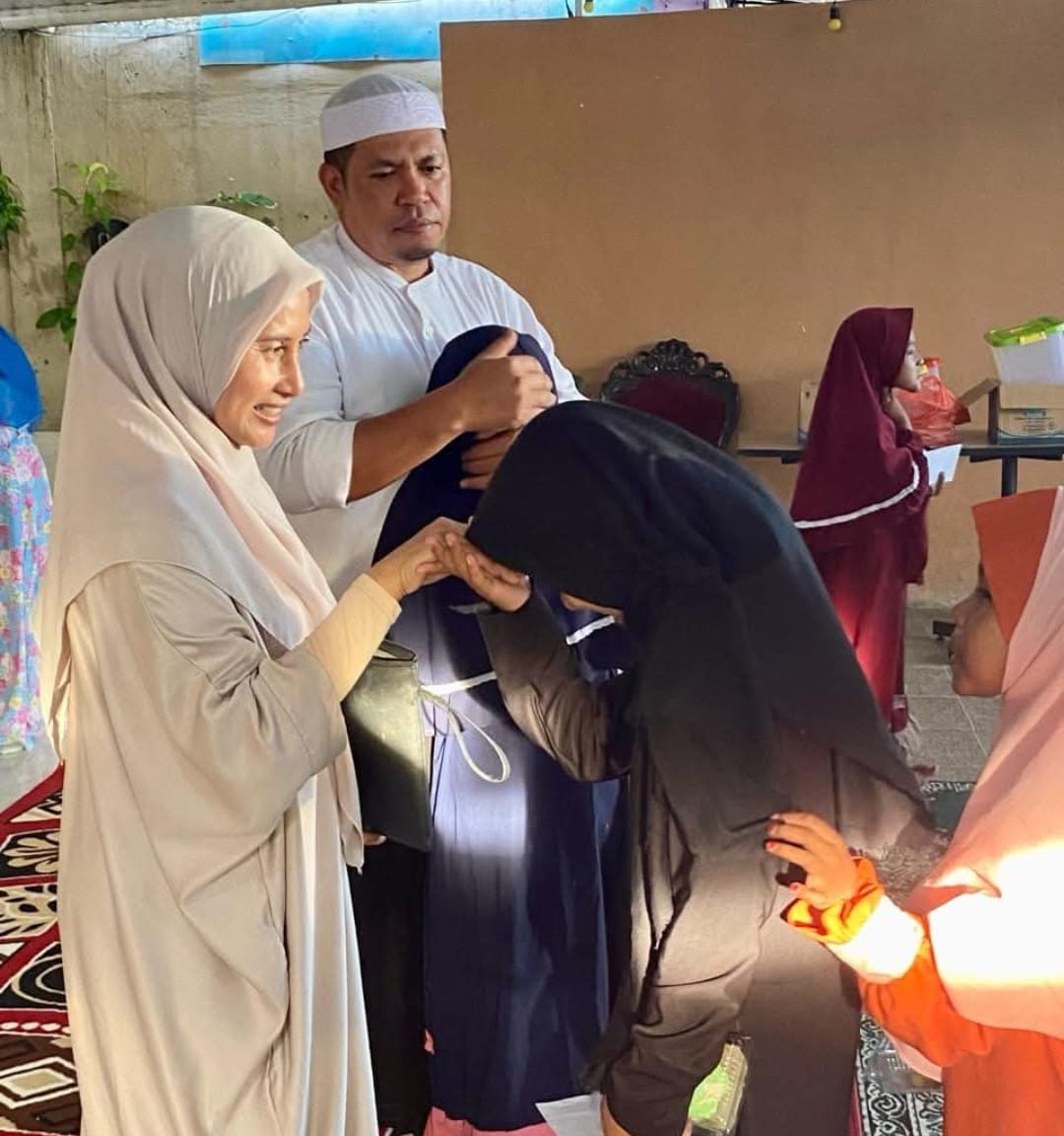 Santunan Anak Yatim Habib Amal Ambon